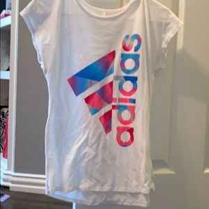 Adidas girls shirt size 14/16
